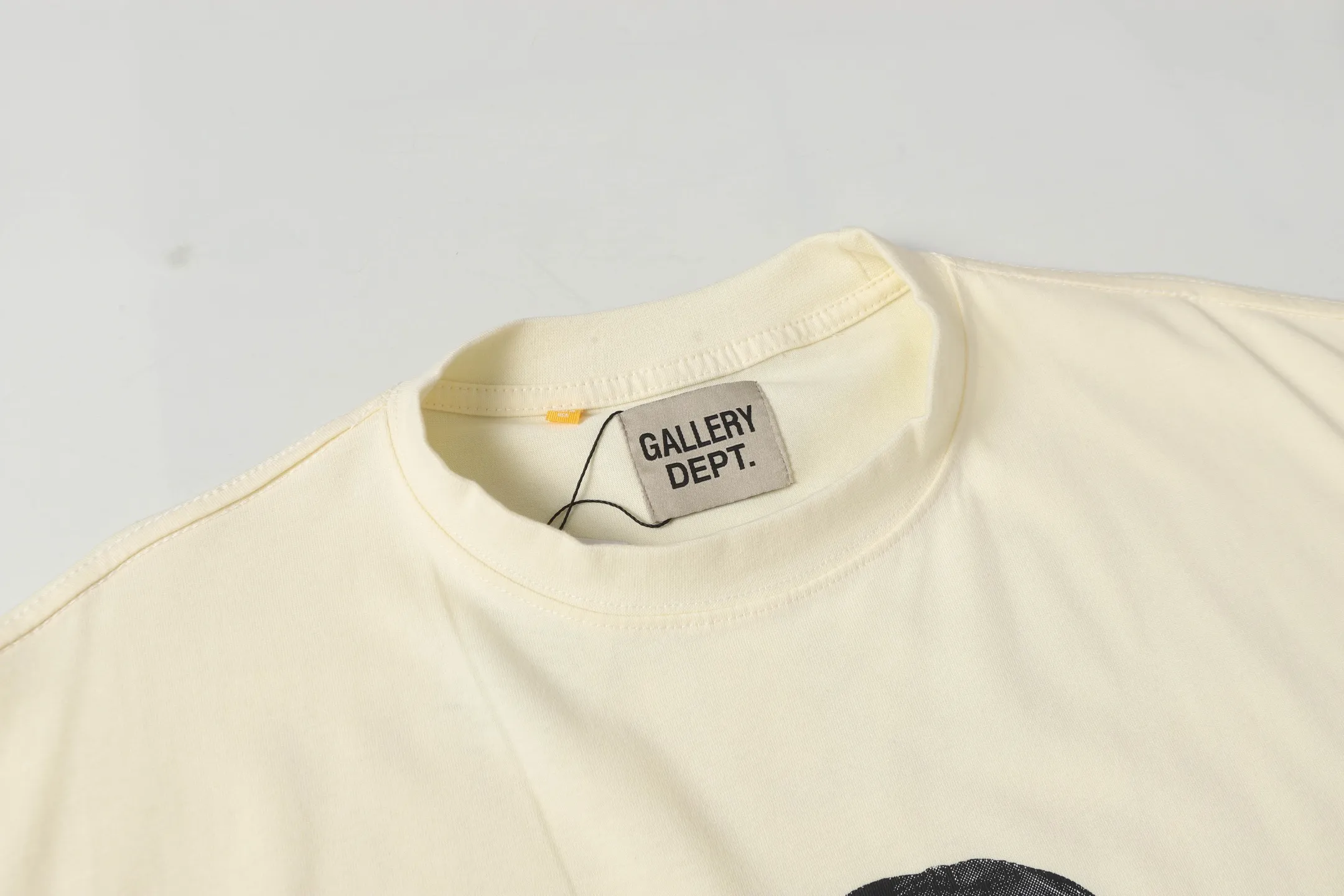 GALLERY.DEPT Summer new short-sleeved style No.: D3316P110 Color: Black Apricot Size: S M L XL